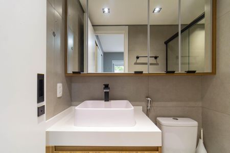 Apartamento para alugar com 83m², 2 quartos e 1 vagaSuíte