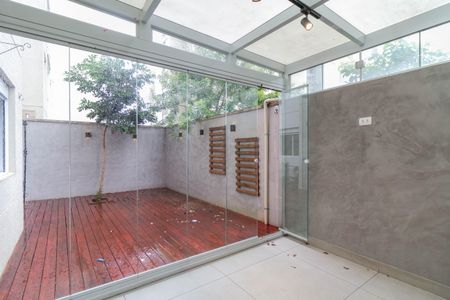 Apartamento para alugar com 83m², 2 quartos e 1 vagaÁrea Privativa