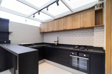 Apartamento para alugar com 83m², 2 quartos e 1 vagaCozinha