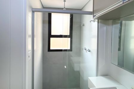 Apartamento à venda com 66m², 2 quartos e 2 vagasBanheiro da Suíte 2