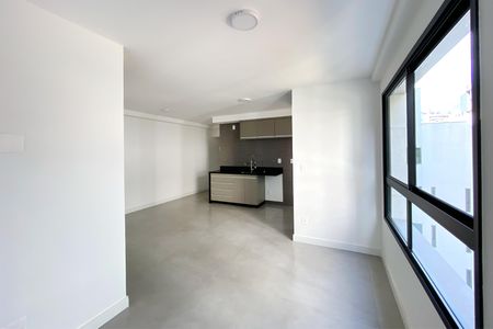 Sala de apartamento à venda com 2 quartos, 66m² em Sion, Belo Horizonte