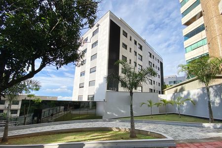 Apartamento à venda com 66m², 2 quartos e 2 vagasFachada