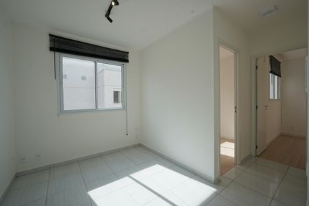 Sala de apartamento para alugar com 2 quartos, 35m² em Cambuci, São Paulo