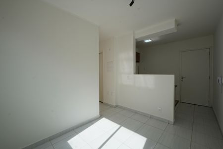 Sala de apartamento para alugar com 2 quartos, 35m² em Cambuci, São Paulo