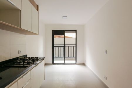 Sala / Cozinha de apartamento para alugar com 1 quarto, 30m² em Quitaúna, Osasco