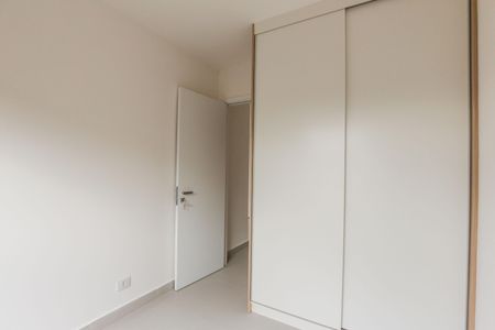 Quarto  de apartamento para alugar com 1 quarto, 30m² em Quitaúna, Osasco