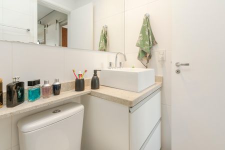 Apartamento para alugar com 50m², 1 quarto e 2 vagas Apartamento para alugar com 50m², 1 quarto e 2 vagasBanheiro