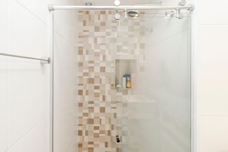 Apartamento para alugar com 50m², 1 quarto e 2 vagas Apartamento para alugar com 50m², 1 quarto e 2 vagasBanheiro