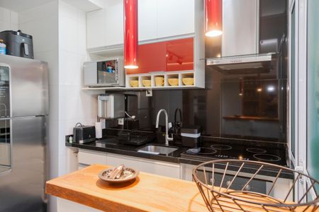 Apartamento para alugar com 50m², 1 quarto e 2 vagas Apartamento para alugar com 50m², 1 quarto e 2 vagasCozinha