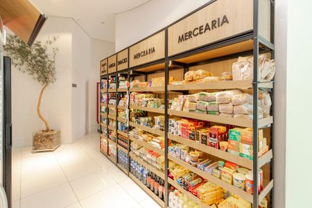 Apartamento para alugar com 50m², 1 quarto e 2 vagas Apartamento para alugar com 50m², 1 quarto e 2 vagasMini Mercado