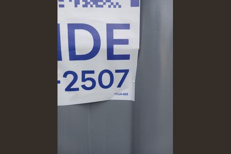 Casa à venda com 229m², 4 quartos e 2 vagas Casa à venda com 229m², 4 quartos e 2 vagasPlaca_ YOJA-668