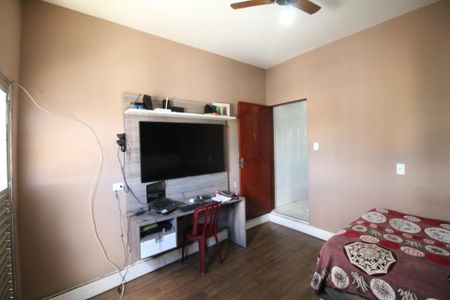 Casa à venda com 260m², 3 quartos e 2 vagas Casa à venda com 260m², 3 quartos e 2 vagasCasa 04