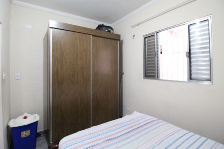 Casa à venda com 260m², 3 quartos e 2 vagas Casa à venda com 260m², 3 quartos e 2 vagasQuarto 2