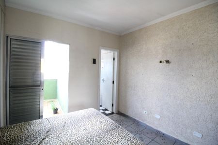 Casa à venda com 260m², 3 quartos e 2 vagas Casa à venda com 260m², 3 quartos e 2 vagasSuíte