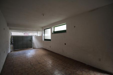Casa à venda com 260m², 3 quartos e 2 vagas Casa à venda com 260m², 3 quartos e 2 vagasGaragem