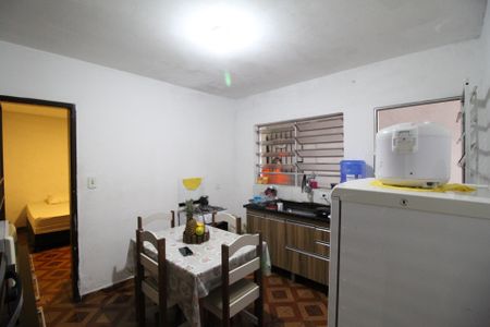 Casa à venda com 260m², 3 quartos e 2 vagas Casa à venda com 260m², 3 quartos e 2 vagasCasa 02