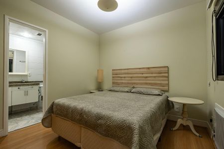 Suíte de apartamento à venda com 2 quartos, 60m² em Vila Mariana, São Paulo