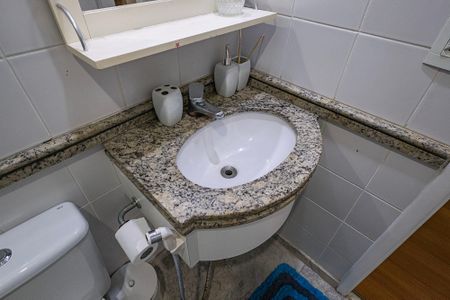 Apartamento à venda com 60m², 2 quartos e 2 vagasBanheiro