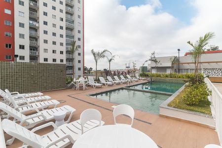 Apartamento para alugar com 61m², 2 quartos e 1 vaga Apartamento para alugar com 61m², 2 quartos e 1 vagaÁrea comum - Piscina