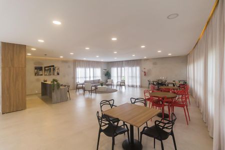 Apartamento para alugar com 61m², 2 quartos e 1 vaga Apartamento para alugar com 61m², 2 quartos e 1 vagaÁrea comum - Salão de festas