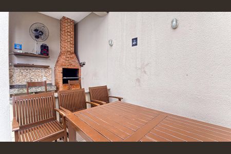 Apartamento para alugar com 49m², 2 quartos e 1 vaga Apartamento para alugar com 49m², 2 quartos e 1 vagaÁrea comum - Churrasqueira