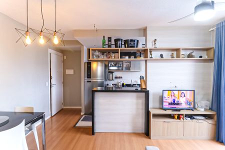 Apartamento para alugar com 49m², 2 quartos e 1 vaga Apartamento para alugar com 49m², 2 quartos e 1 vagaSala