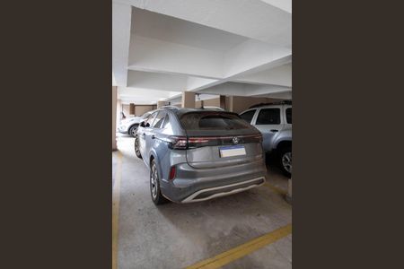 Apartamento à venda com 117m², 2 quartos e 1 vaga Apartamento à venda com 117m², 2 quartos e 1 vagaGaragem