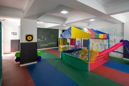 Apartamento para alugar com 117m², 2 quartos e 1 vaga Apartamento para alugar com 117m², 2 quartos e 1 vagaBrinquedoteca