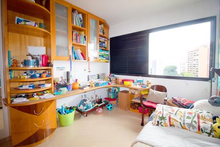 Apartamento à venda com 132m², 3 quartos e 2 vagas