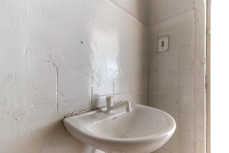 Apartamento para alugar com 59m², 2 quartos e sem vagaBanheiro