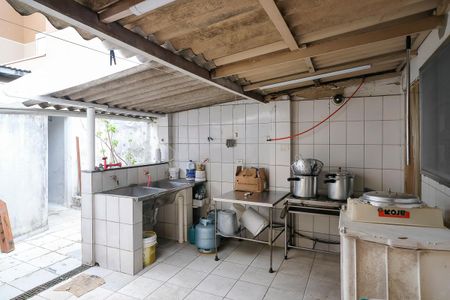 Casa à venda com 145m², 2 quartos e 2 vagasEdícula