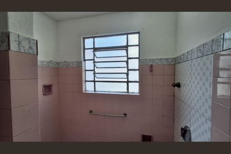 Casa à venda com 145m², 2 quartos e 2 vagas Casa à venda com 145m², 2 quartos e 2 vagasBanheiro Social