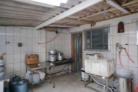 Casa à venda com 145m², 2 quartos e 2 vagasEdícula