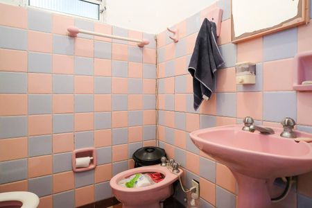 Casa à venda com 145m², 2 quartos e 2 vagasEdícula