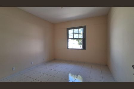 Casa à venda com 145m², 2 quartos e 2 vagas Casa à venda com 145m², 2 quartos e 2 vagasQuarto 1
