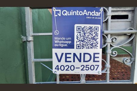 Casa à venda com 145m², 2 quartos e 2 vagas Casa à venda com 145m², 2 quartos e 2 vagasPlaquinha