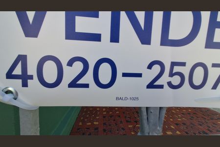 Casa à venda com 145m², 2 quartos e 2 vagas Casa à venda com 145m², 2 quartos e 2 vagasCódigo plaquinha BALD-1025