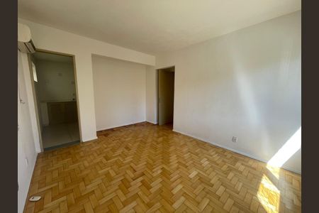Apartamento à venda com 127m², 3 quartos e 1 vaga