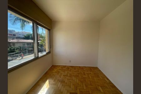 Apartamento à venda com 127m², 3 quartos e 1 vaga