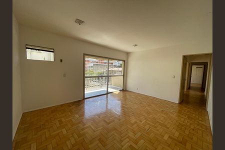Apartamento à venda com 127m², 3 quartos e 1 vaga