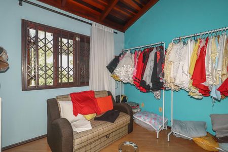 Casa à venda com 200m², 3 quartos e 4 vagasQuarto 3