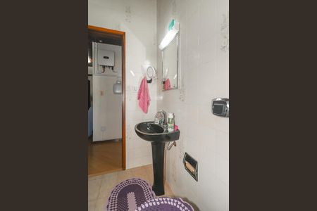 Casa à venda com 200m², 3 quartos e 4 vagasBanheiro Social