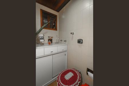 Casa à venda com 200m², 3 quartos e 4 vagasLavabo