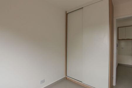 Quarto  de apartamento para alugar com 1 quarto, 30m² em Quitaúna, Osasco