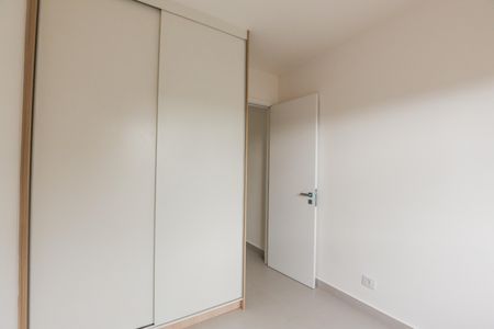 Quarto  de apartamento para alugar com 1 quarto, 30m² em Quitaúna, Osasco