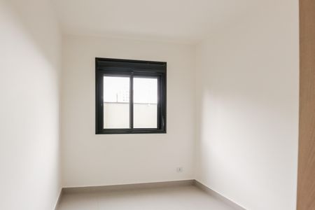 Quarto  de apartamento para alugar com 1 quarto, 30m² em Quitaúna, Osasco