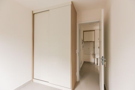 Quarto  de apartamento para alugar com 1 quarto, 32m² em Quitaúna, Osasco