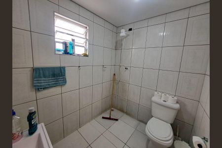 Banheiro de casa à venda com 2 quartos, 144m² em Santo Antônio, Osasco