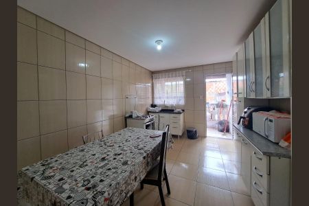 Cozinha de casa à venda com 2 quartos, 144m² em Santo Antônio, Osasco
