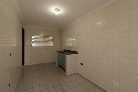 Casa à venda com 290m², 2 quartos e 5 vagasCozinha da casa 2